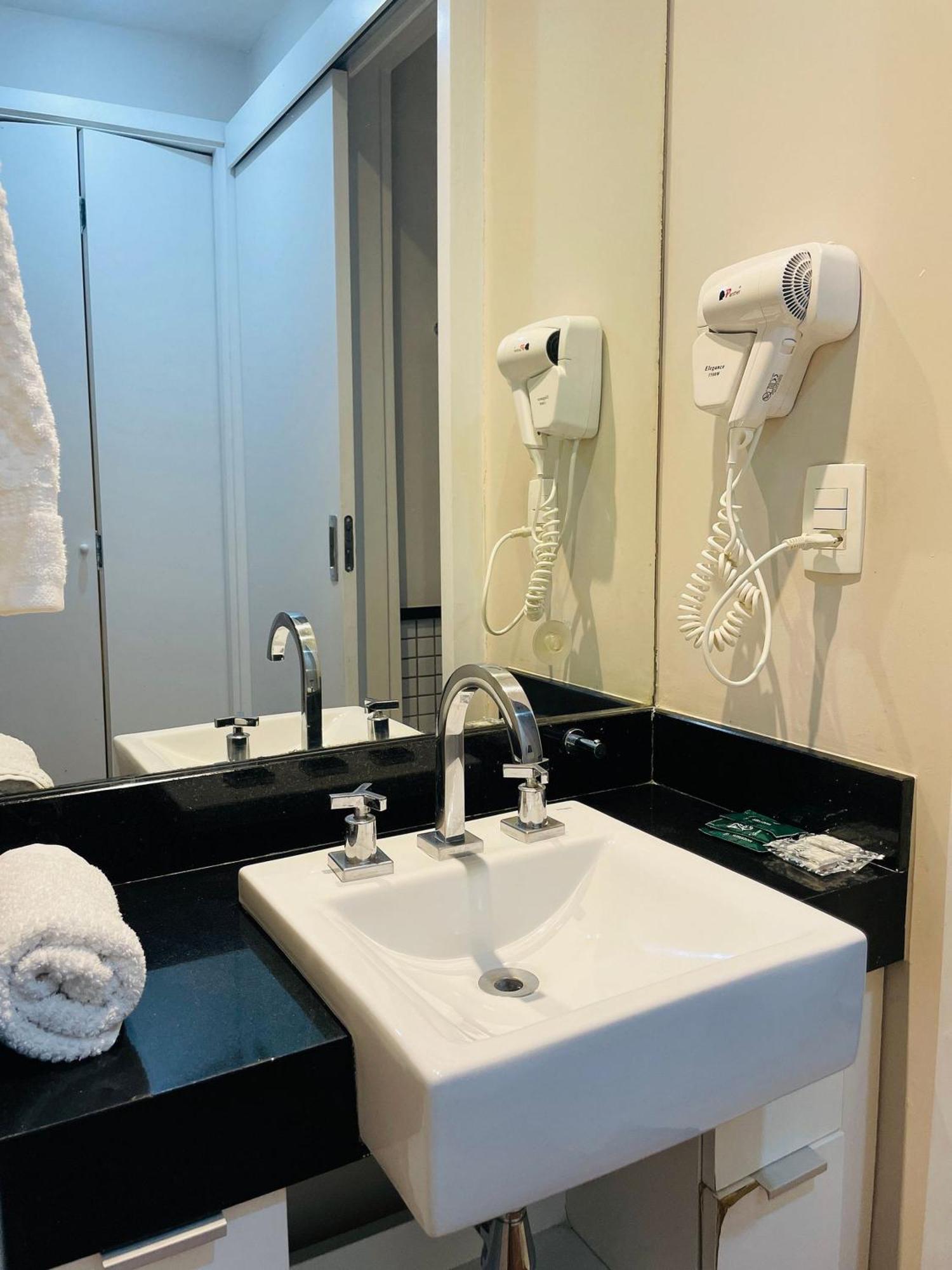 Morada Estanconfor Berrini - Flat Em Hotel Premium No Brooklin Sao Paulo Dış mekan fotoğraf